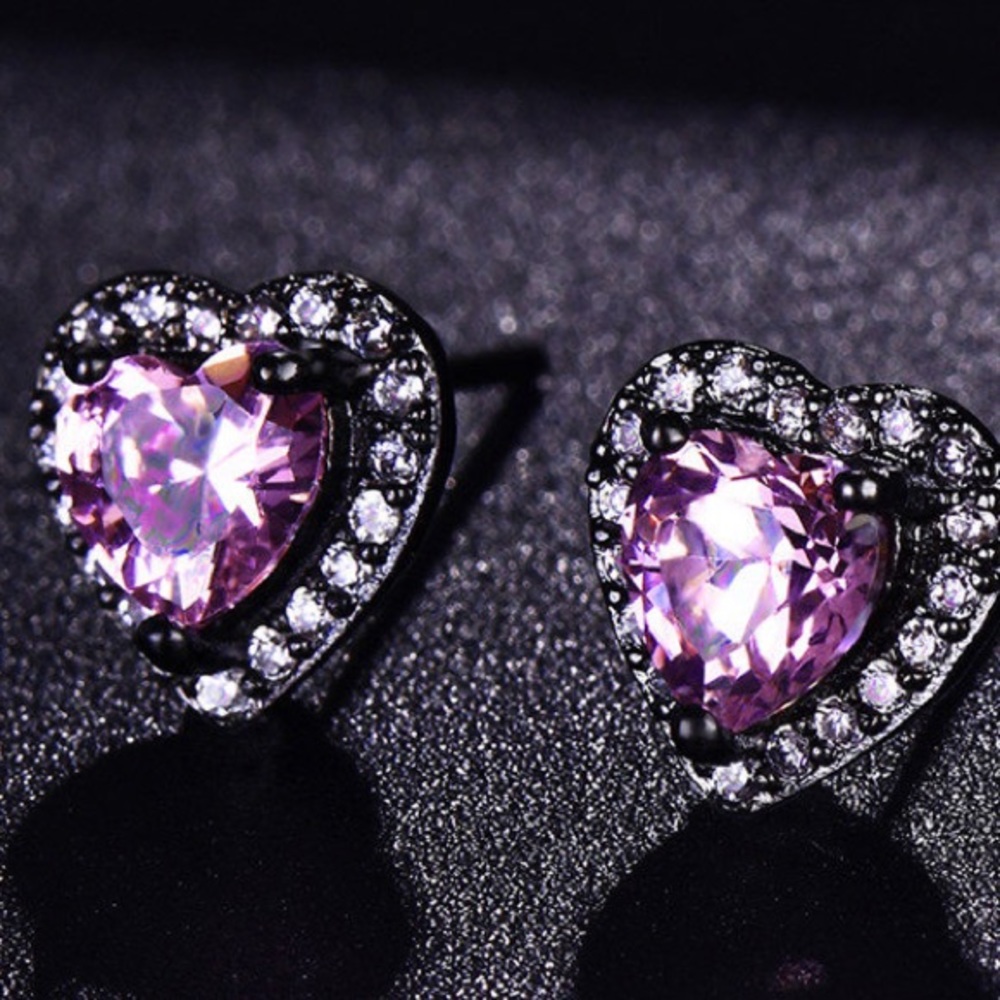 New black/purple,black/pink stud earrings - Picture 2 of 12